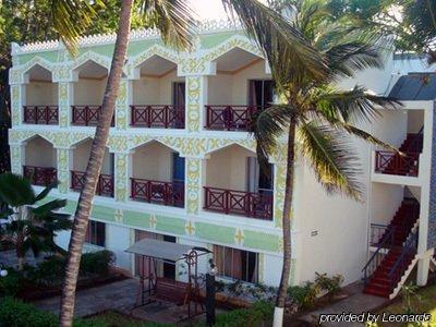 Pride Inn Sai Rock Mombasa Exterior photo